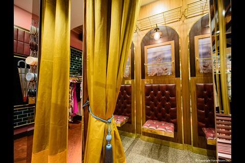 Ted baker ottowa 8 press